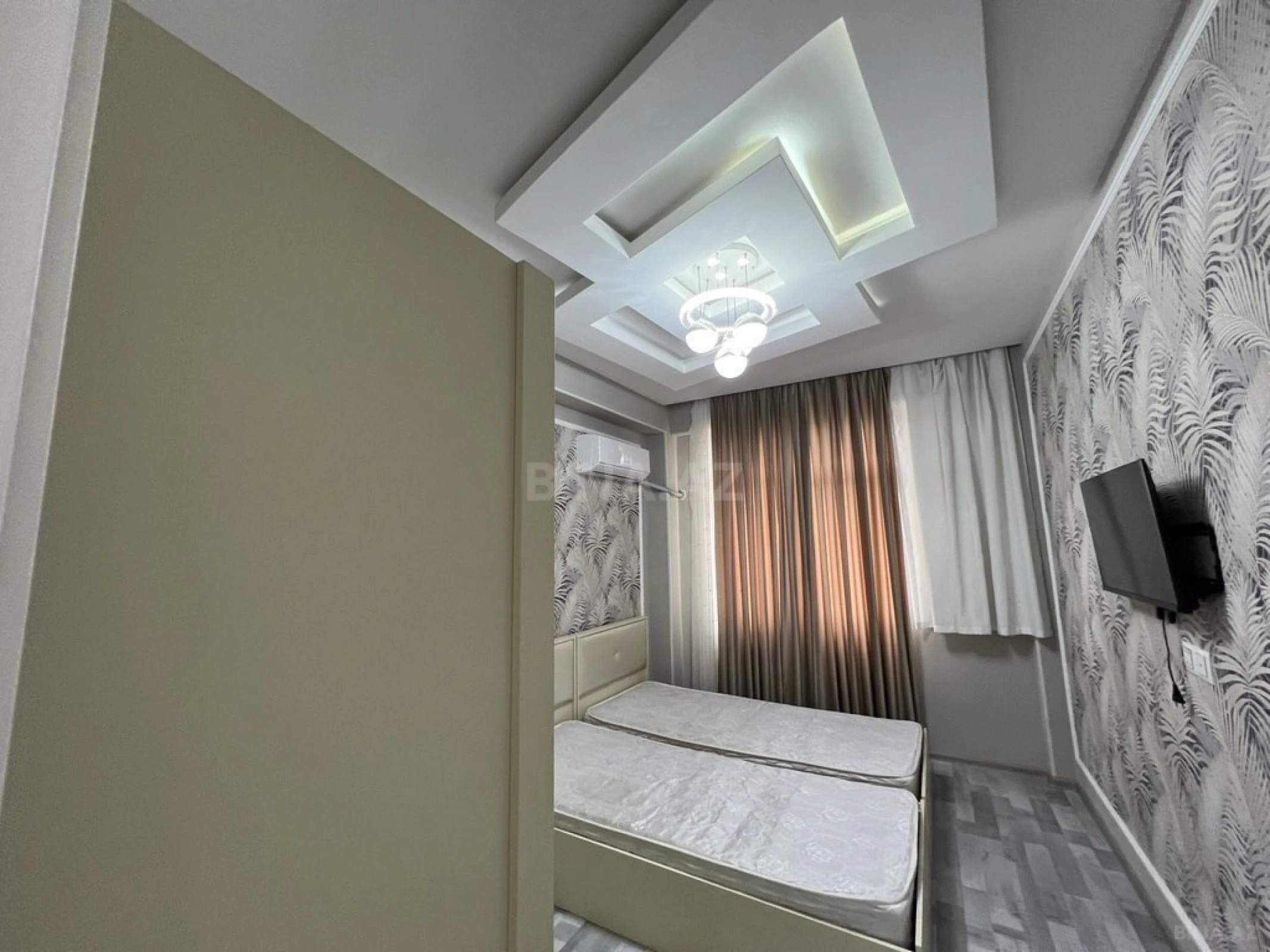 Kirayə verilir 2 otaqlı mənzil 55 m²