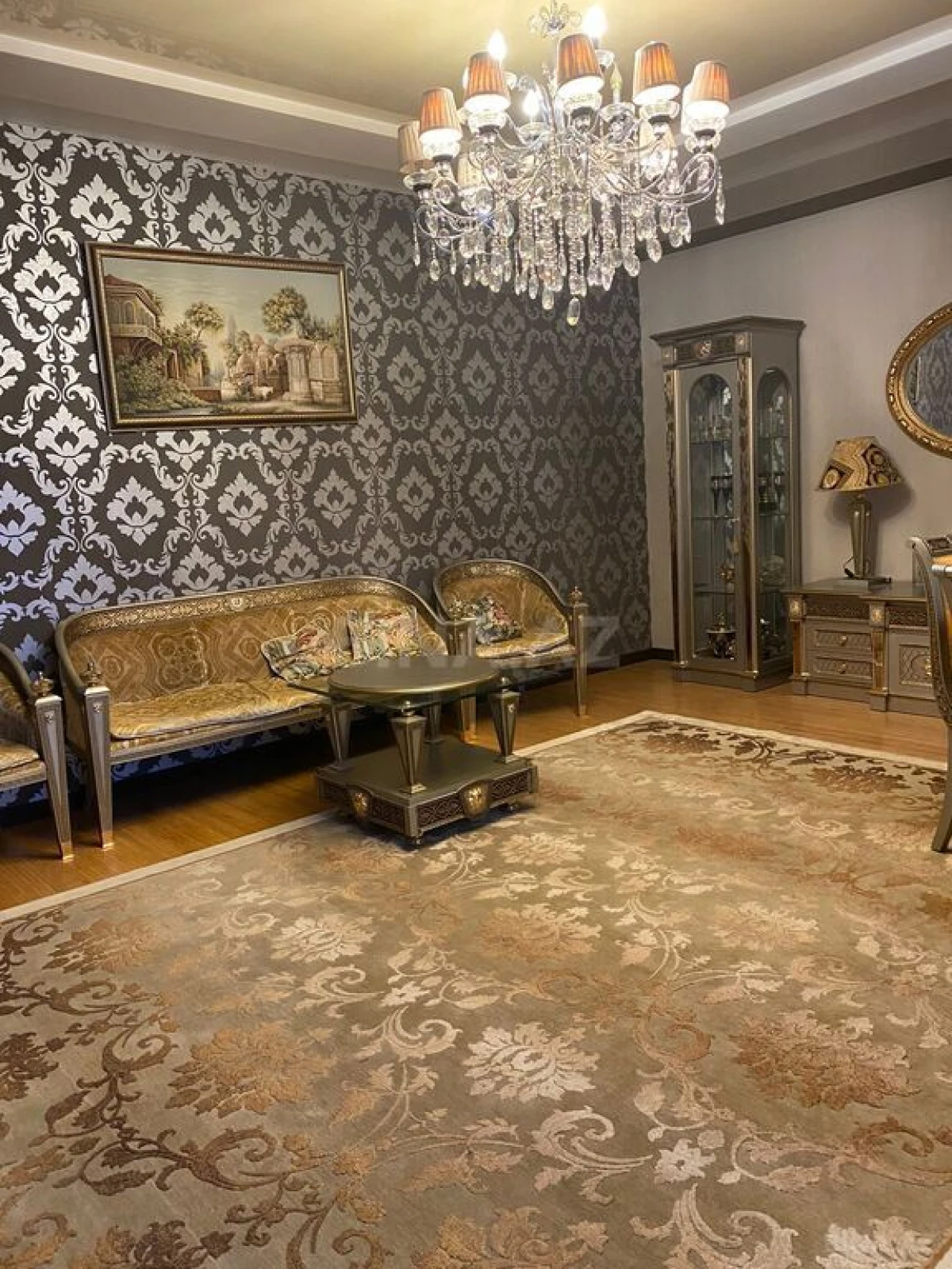 Satılır 3 otaqlı mənzil 116 m²