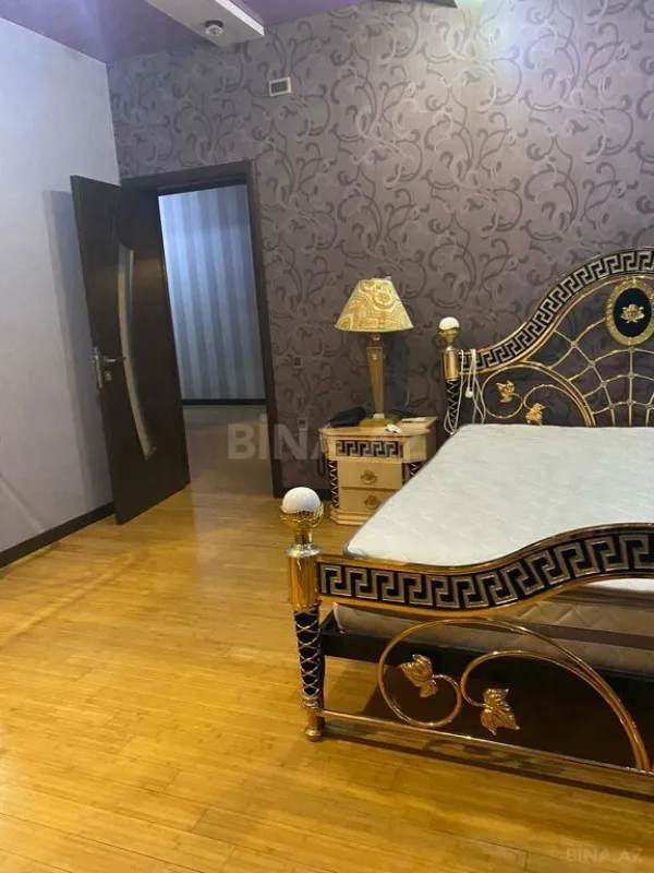 Satılır 3 otaqlı mənzil 116 m²