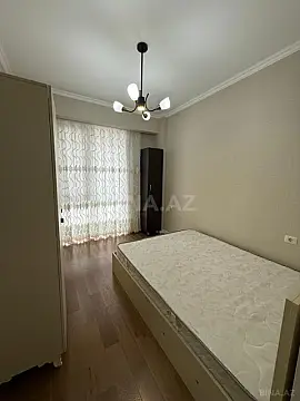 Kirayə verilir 2 otaqlı mənzil 62 m²