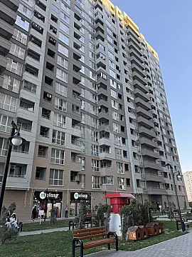 Satılır 2 otaqlı mənzil 70 m²