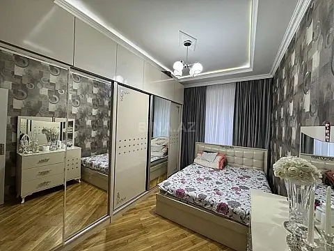 Satılır 2 otaqlı mənzil 70 m²