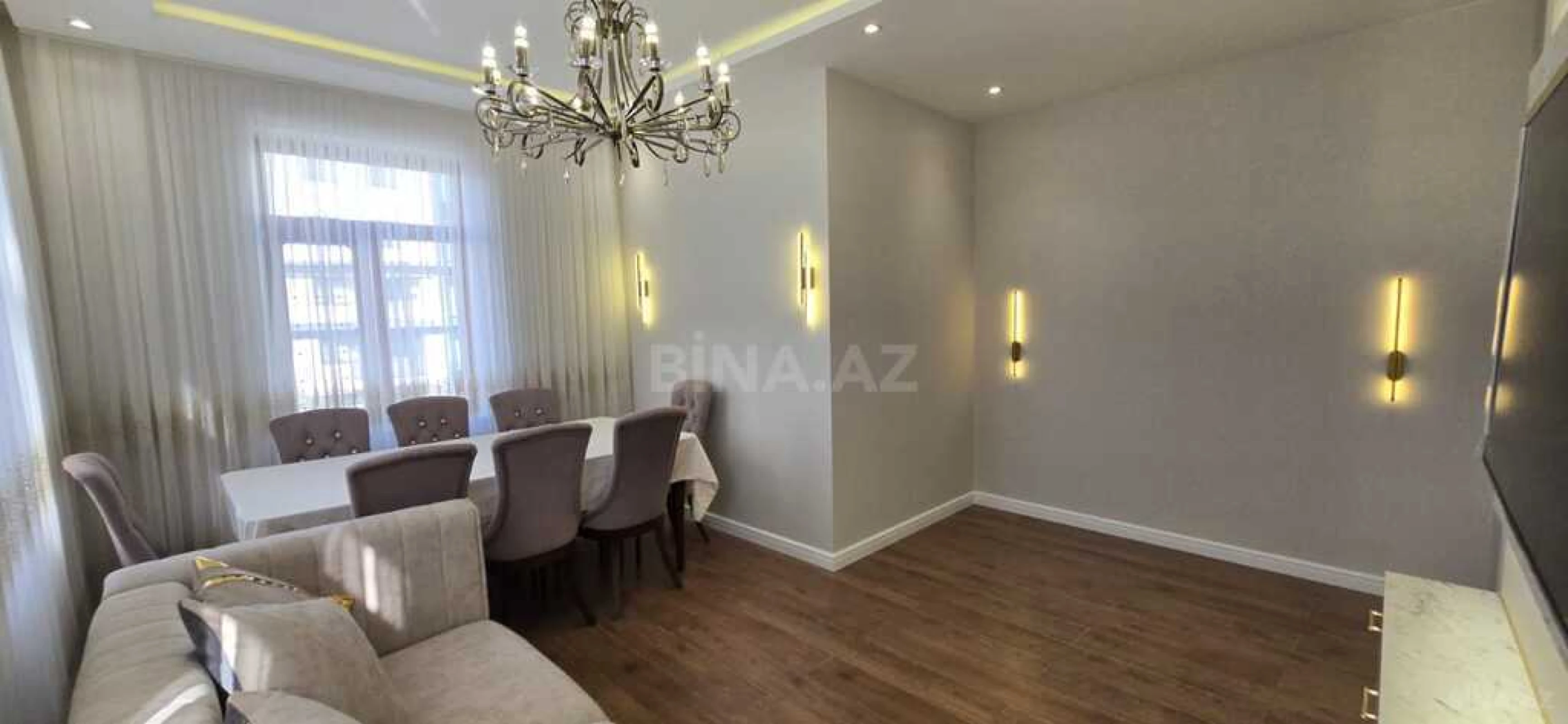 Kirayə verilir 4 otaqlı mənzil 165 m²