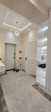 Kirayə verilir 4 otaqlı mənzil 165 m²