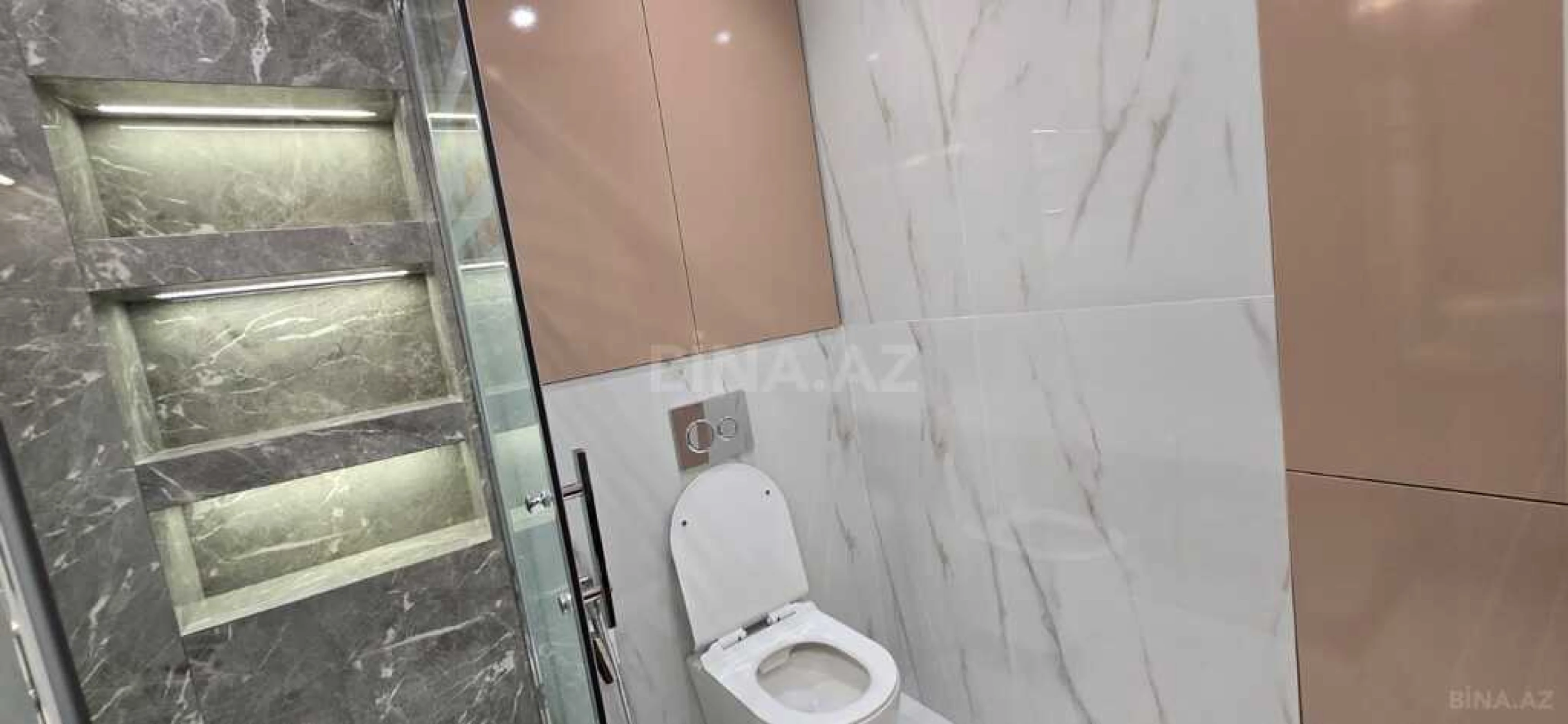 Kirayə verilir 4 otaqlı mənzil 165 m²