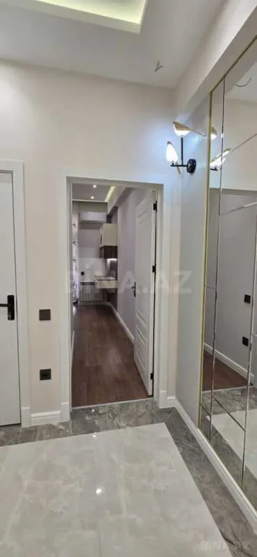 Kirayə verilir 4 otaqlı mənzil 165 m²