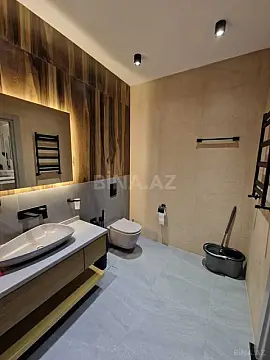 Satılır 2 otaqlı mənzil 65 m²