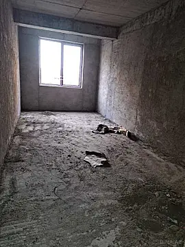 Satılır 3 otaqlı mənzil 134.5 m²