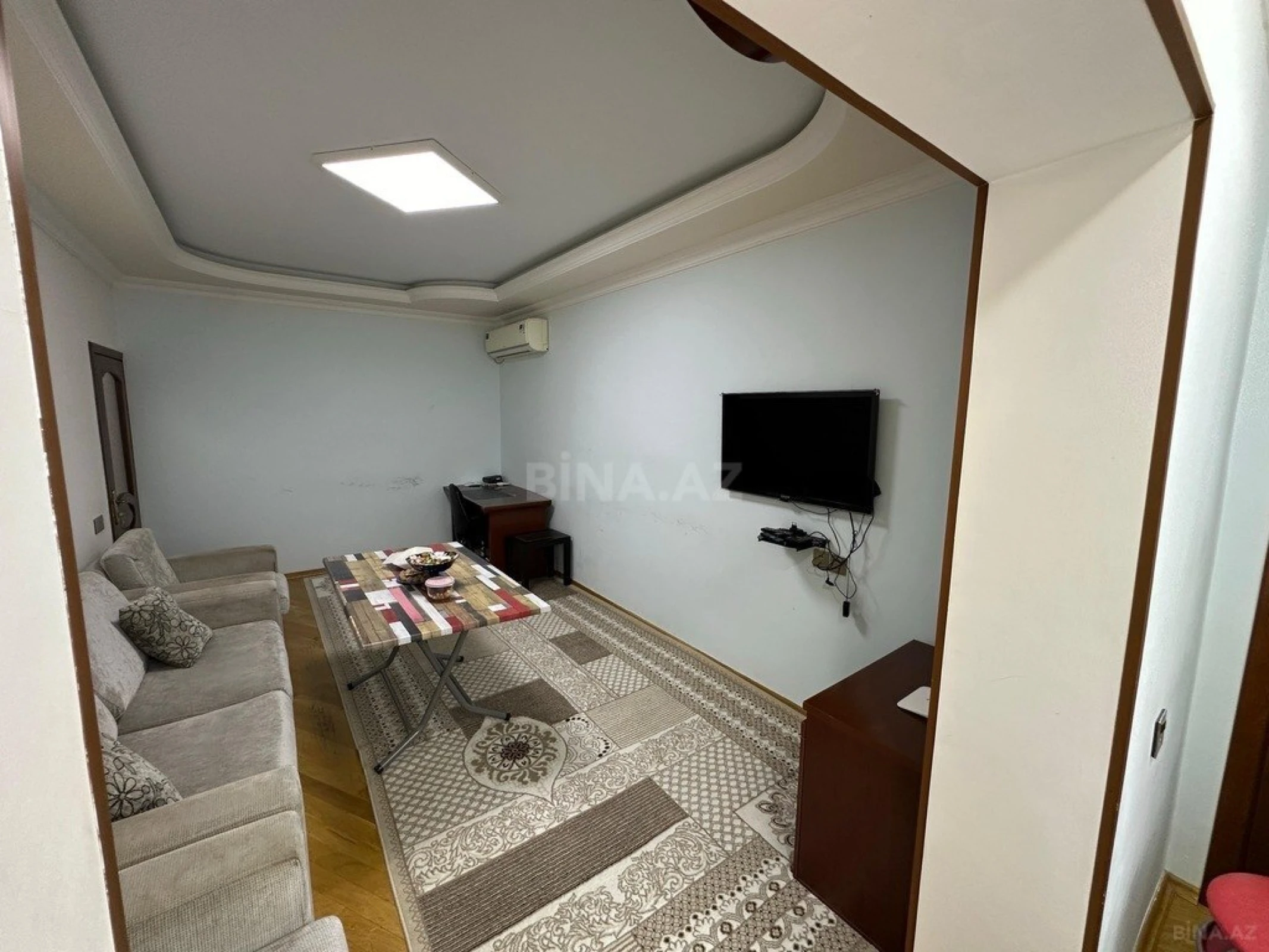 Satılır 2 otaqlı mənzil 65 m²