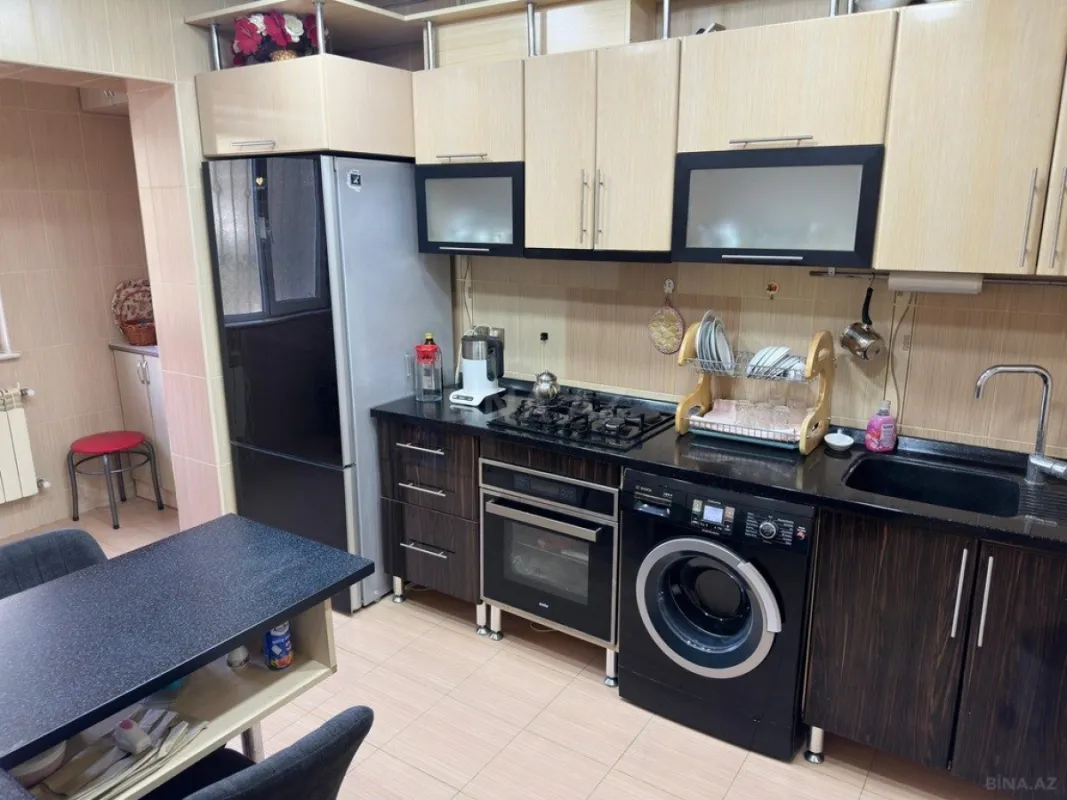 Satılır 2 otaqlı mənzil 65 m²