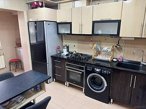 Satılır 2 otaqlı mənzil 65 m²