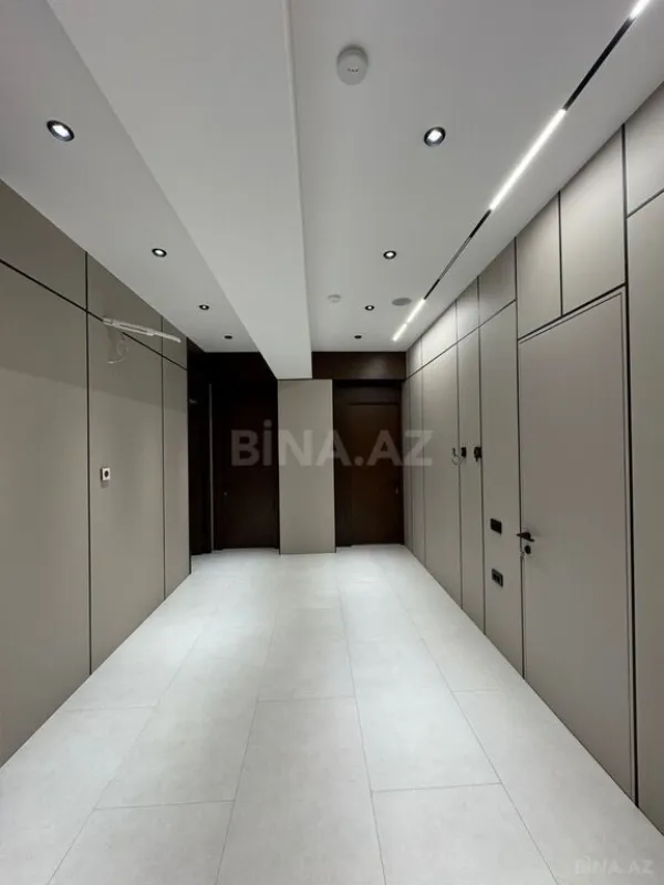 Kirayə verilir 3 otaqlı mənzil 135 m²