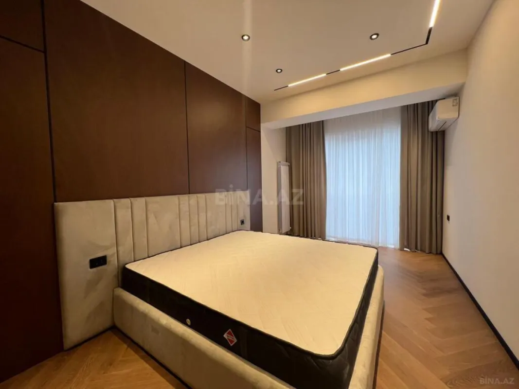 Kirayə verilir 3 otaqlı mənzil 135 m²
