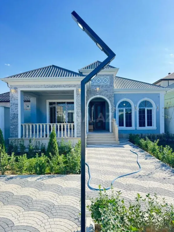 Satılır 4 otaqlı həyət evi 160 m²