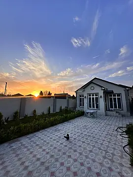 Satılır 3 otaqlı həyət evi 100 m²
