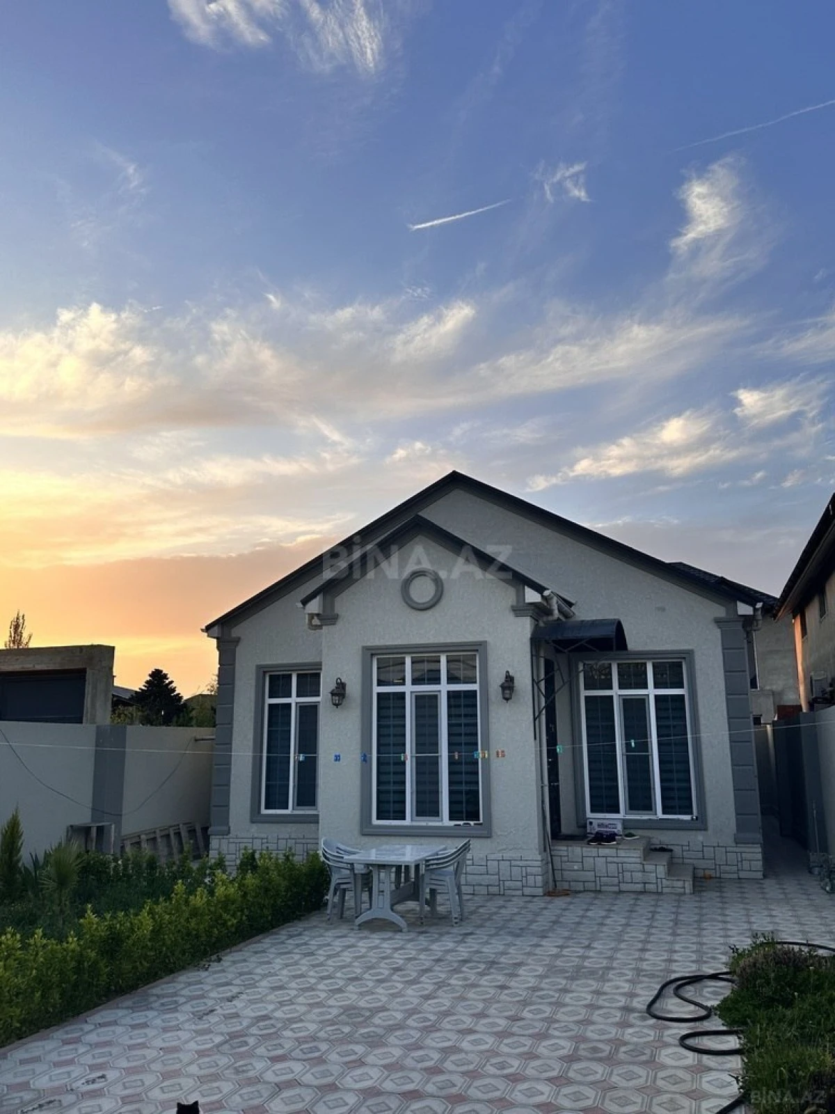 Satılır 3 otaqlı həyət evi 100 m²