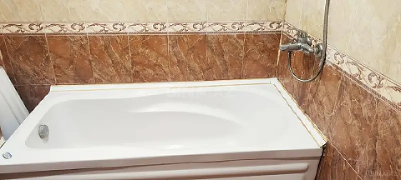 Kirayə verilir 2 otaqlı mənzil 94 m²