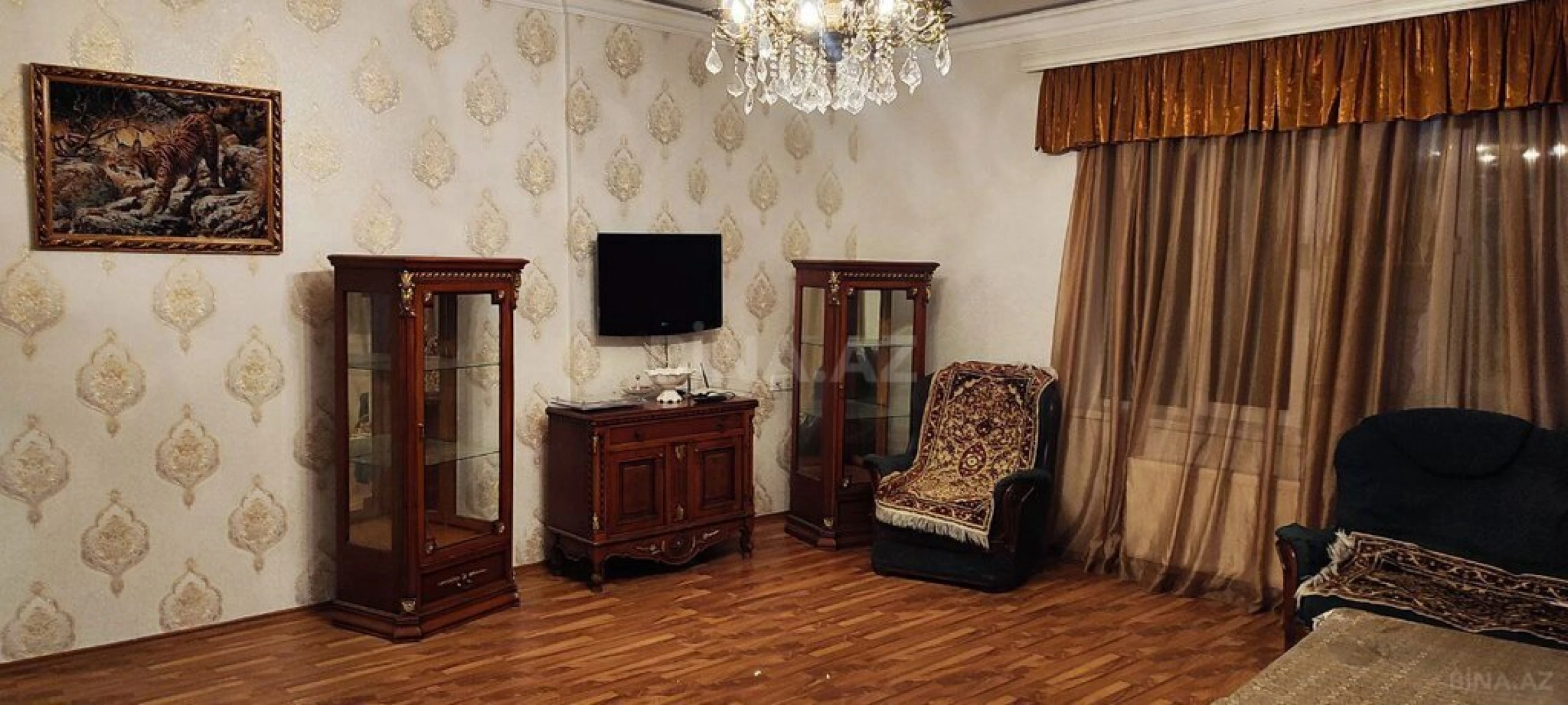 Kirayə verilir 2 otaqlı mənzil 94 m²