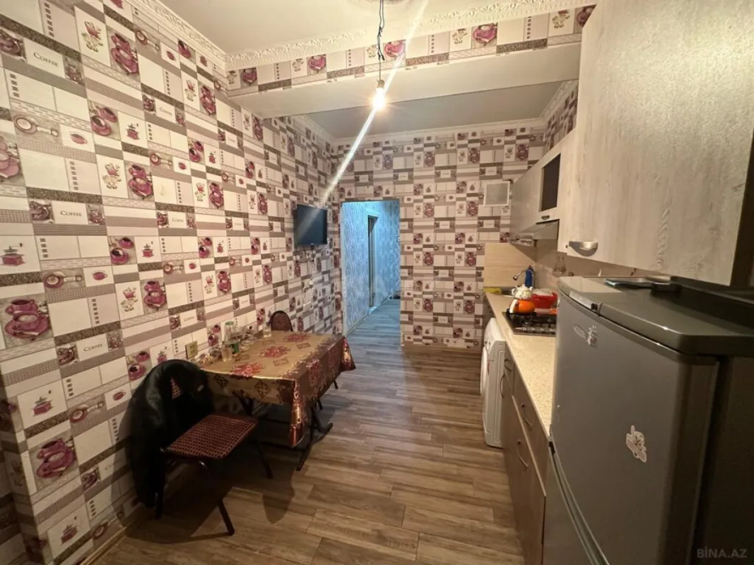 Satılır 1 otaqlı mənzil 40 m²