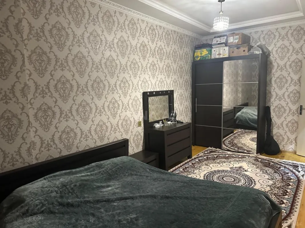 Satılır 1 otaqlı mənzil 40 m²