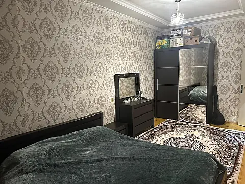 Satılır 1 otaqlı mənzil 40 m²