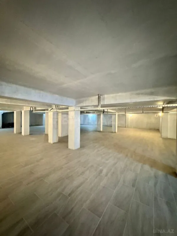 Satılır 11 otaqlı həyət evi 1400 m²
