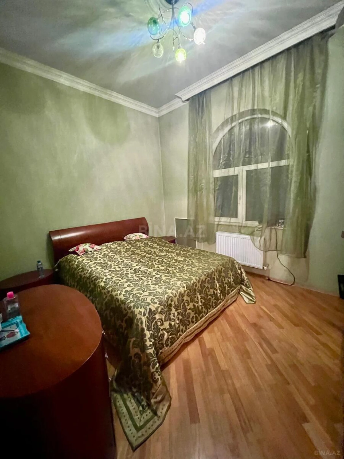 Satılır 6 otaqlı həyət evi 260 m²
