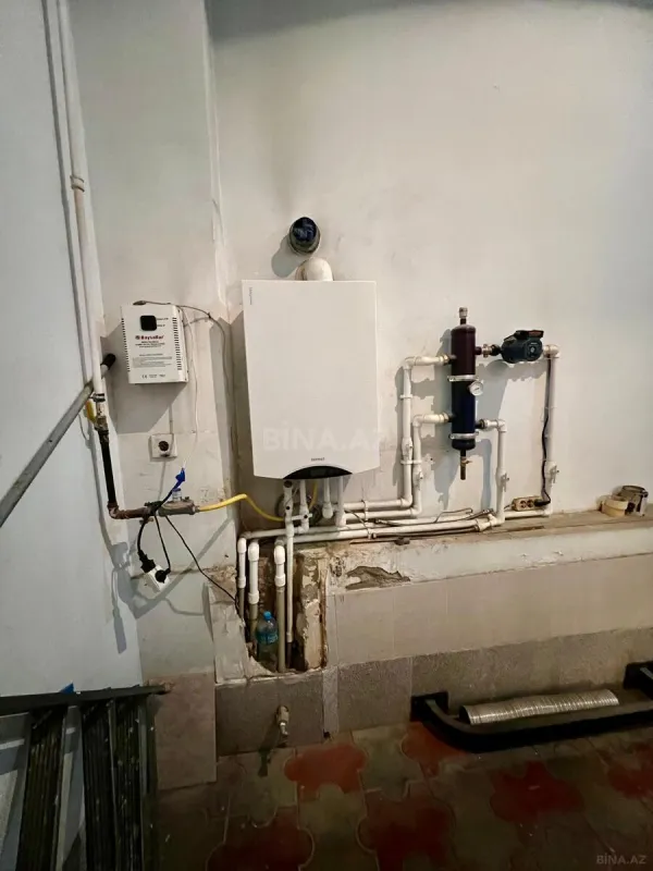 Satılır 6 otaqlı həyət evi 260 m²