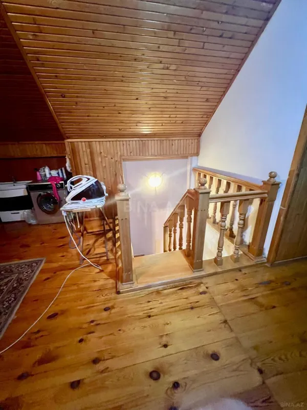 Satılır 6 otaqlı həyət evi 260 m²