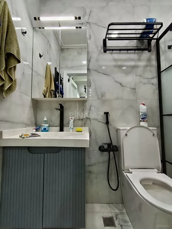 Satılır 2 otaqlı mənzil 60 m²