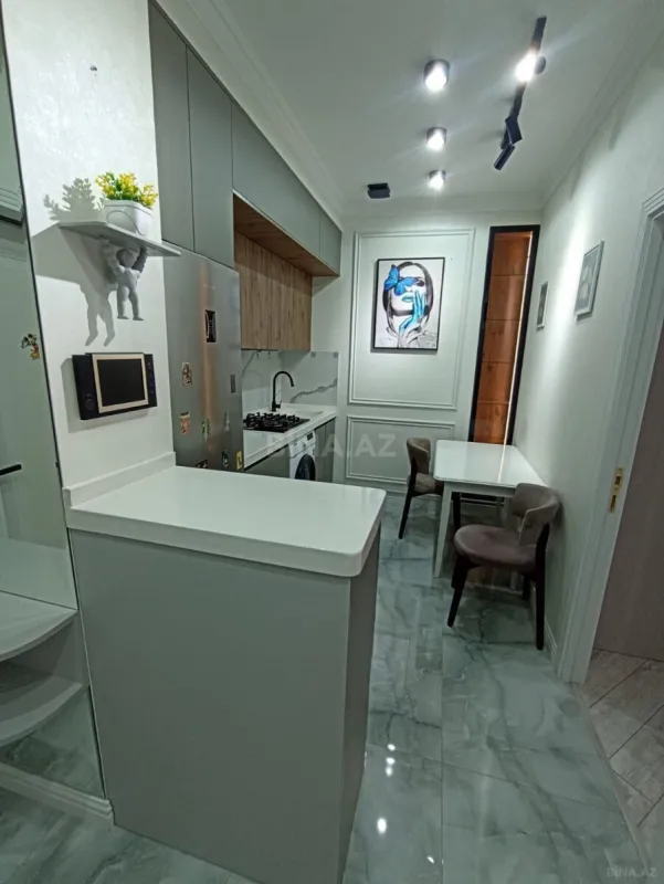 Satılır 2 otaqlı mənzil 60 m²