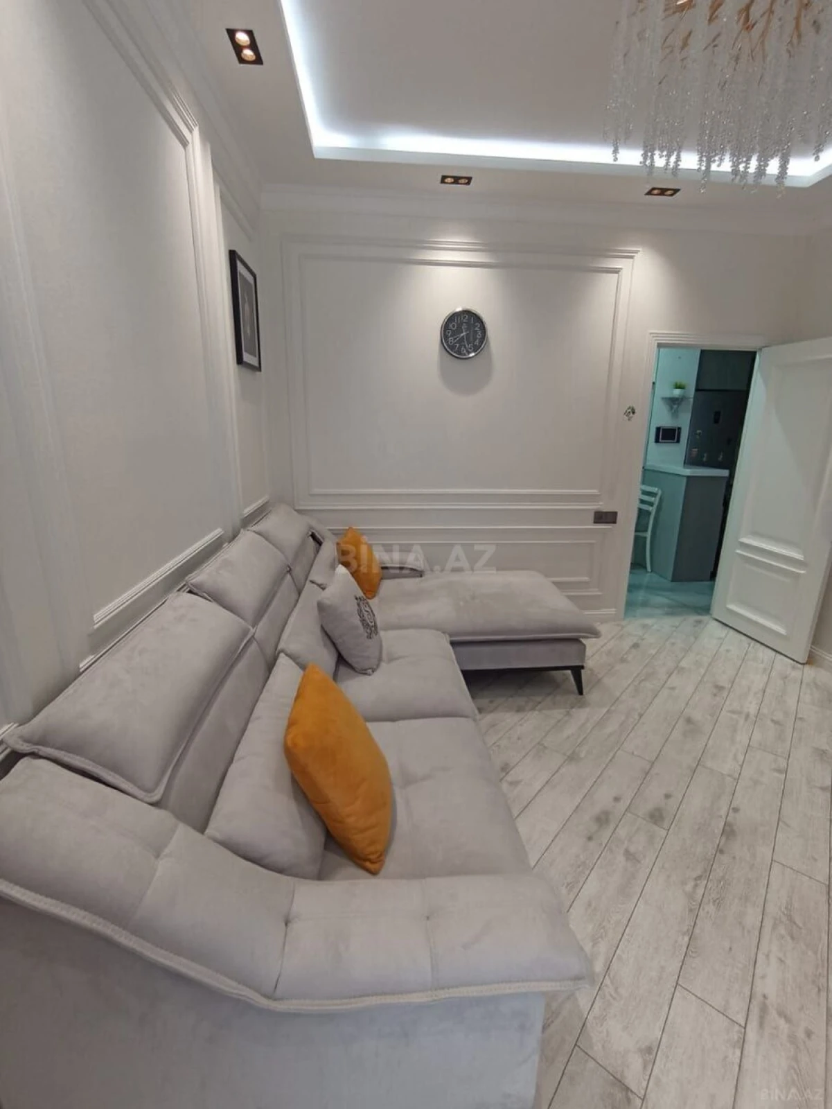 Satılır 2 otaqlı mənzil 60 m²