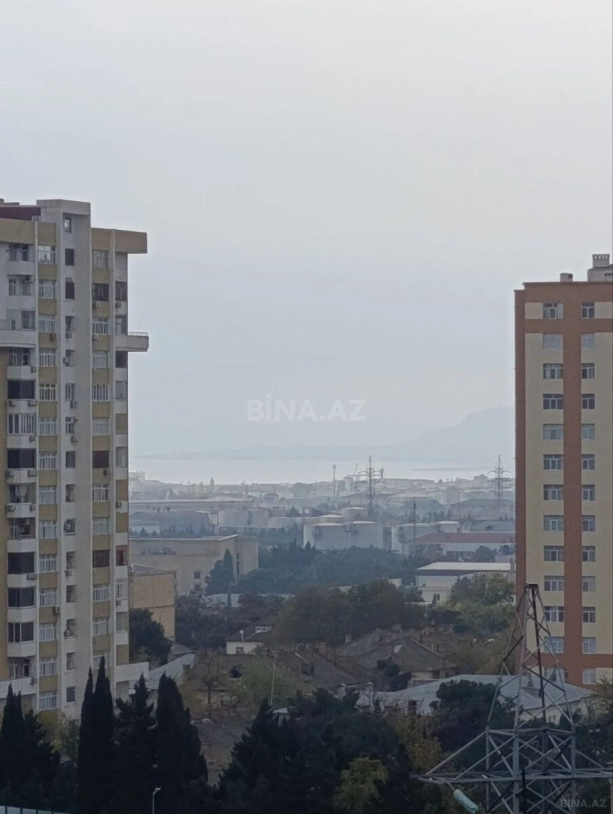 Satılır 2 otaqlı mənzil 60 m²
