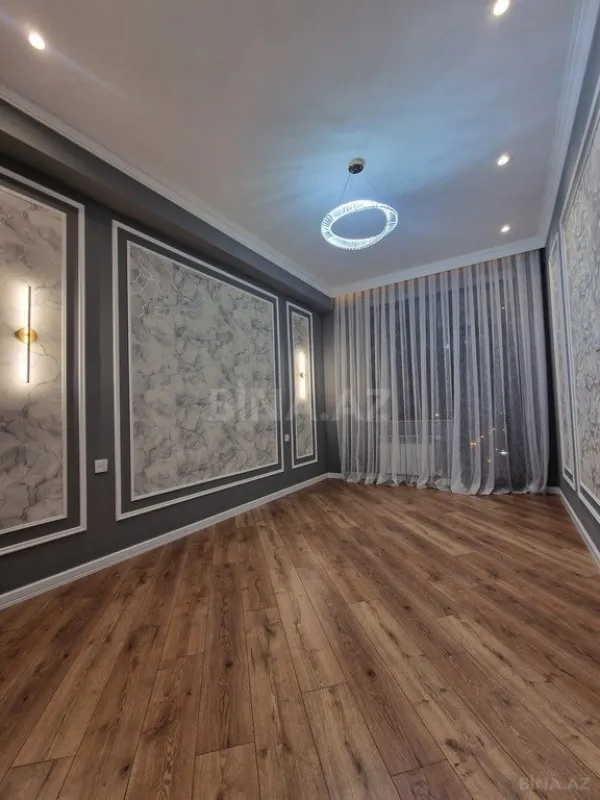 Satılır 2 otaqlı mənzil 61 m²