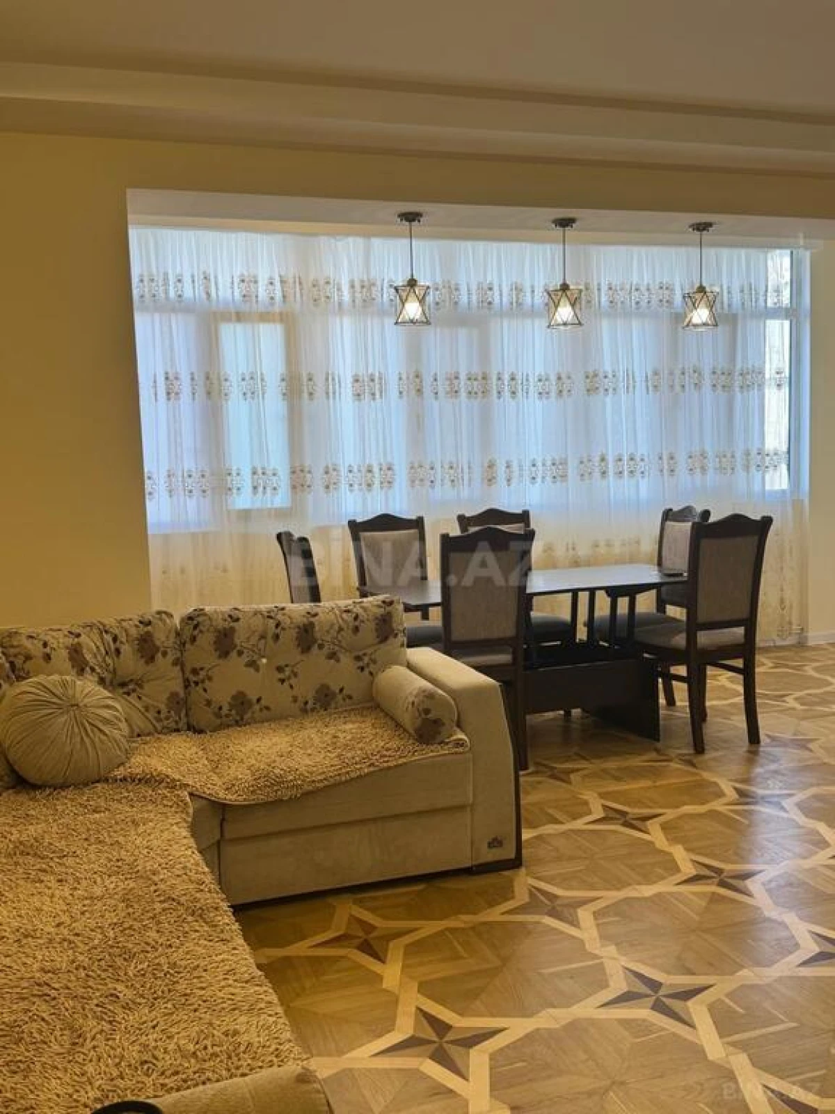 Kirayə verilir 3 otaqlı mənzil 100 m²