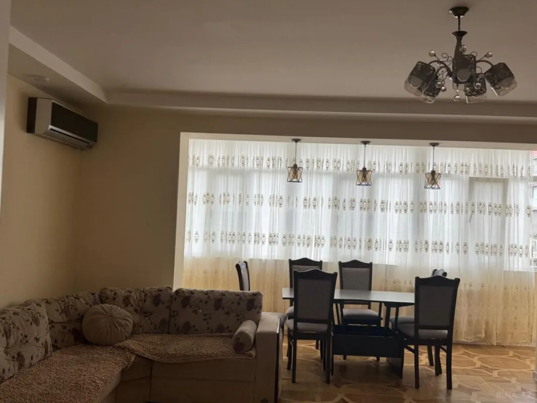 Kirayə verilir 3 otaqlı mənzil 100 m²
