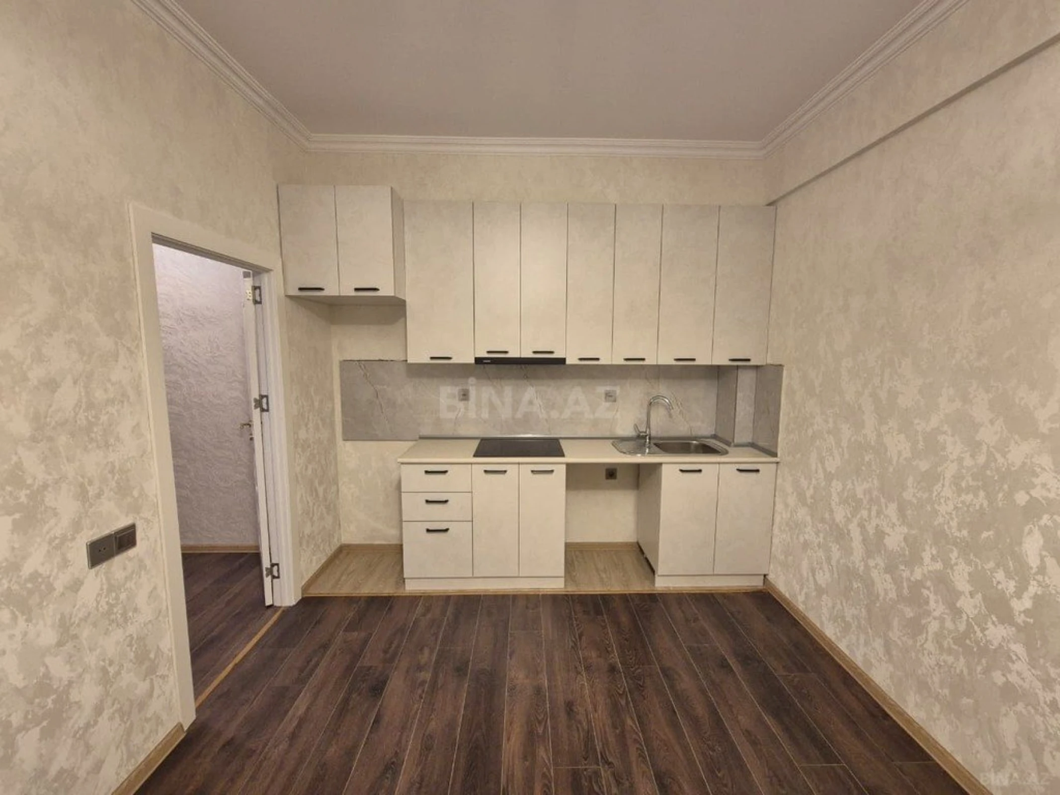 Kirayə verilir 2 otaqlı mənzil 45 m²