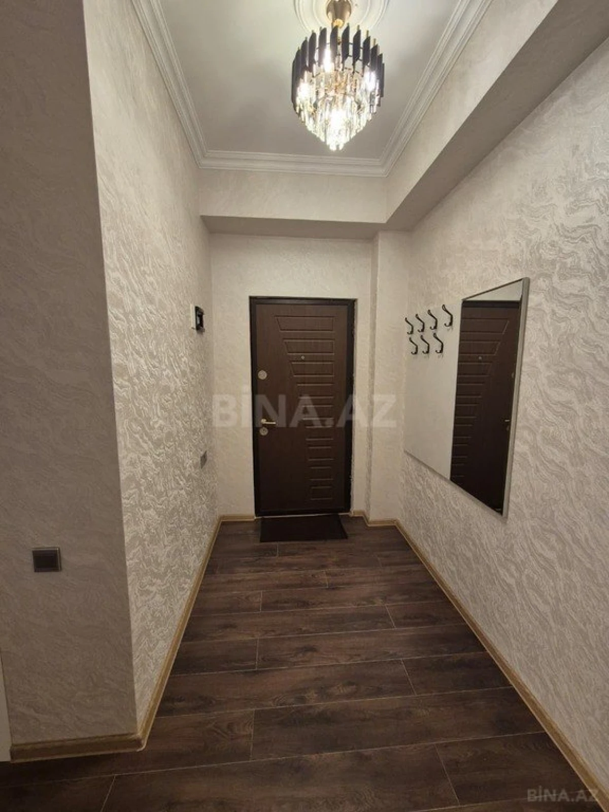 Kirayə verilir 2 otaqlı mənzil 45 m²