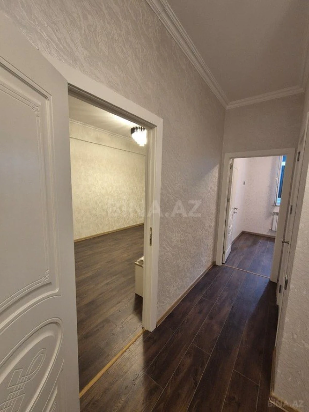 Kirayə verilir 2 otaqlı mənzil 45 m²