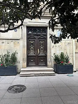 Kirayə verilir obyekt 362 m²