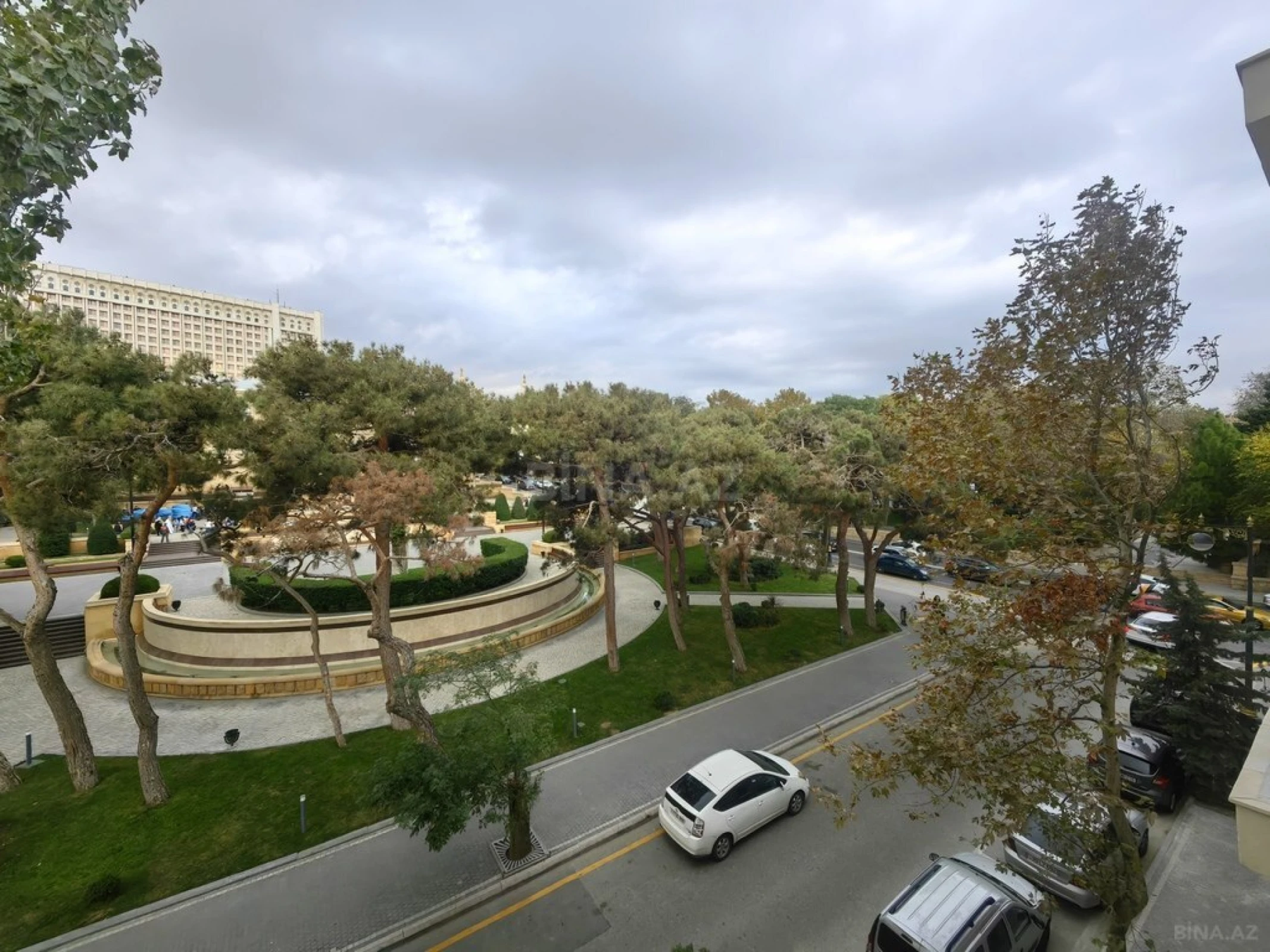 Satılır 2 otaqlı mənzil 54 m²