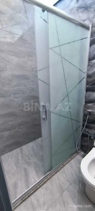 Satılır 4 otaqlı mənzil 165 m²