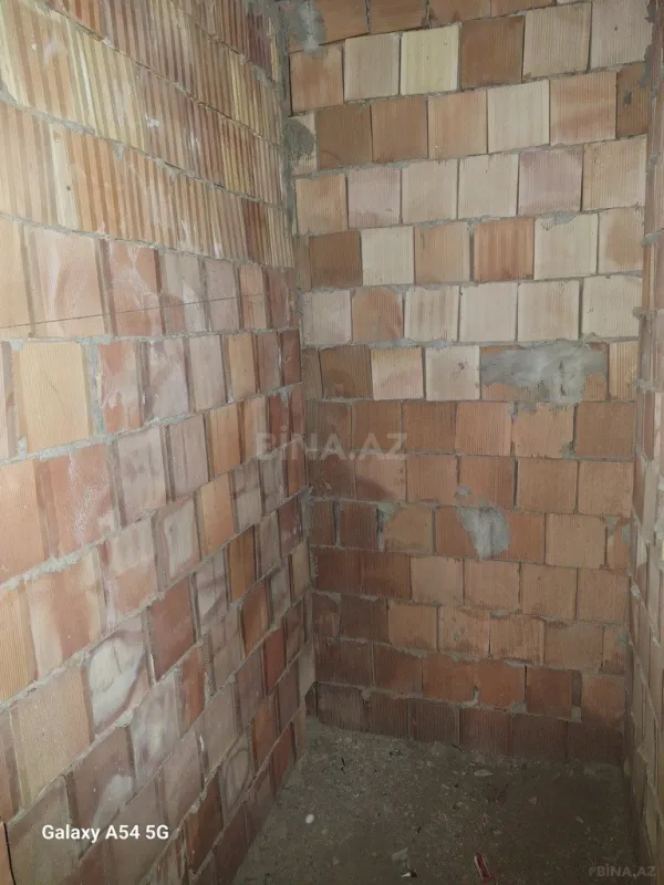 Satılır 3 otaqlı mənzil 102 m²