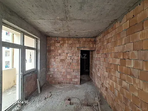 Satılır 3 otaqlı mənzil 102 m²