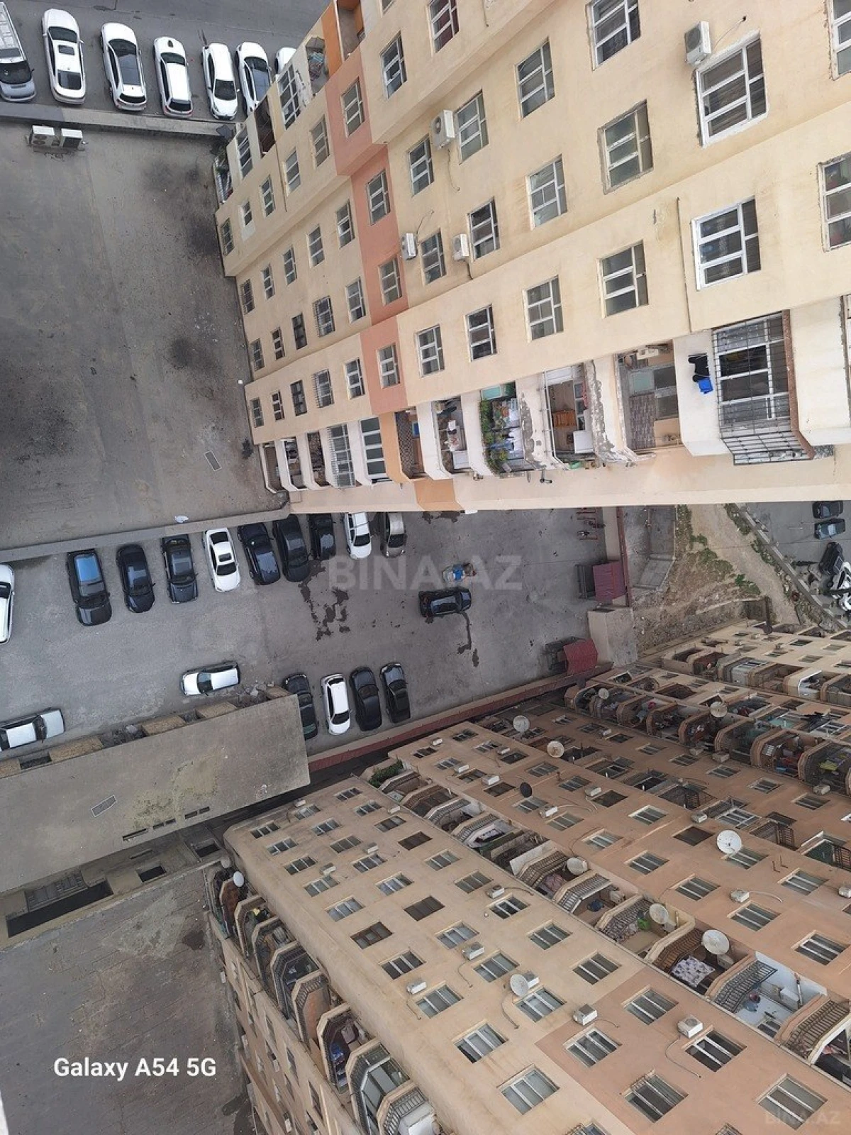 Satılır 3 otaqlı mənzil 96 m²