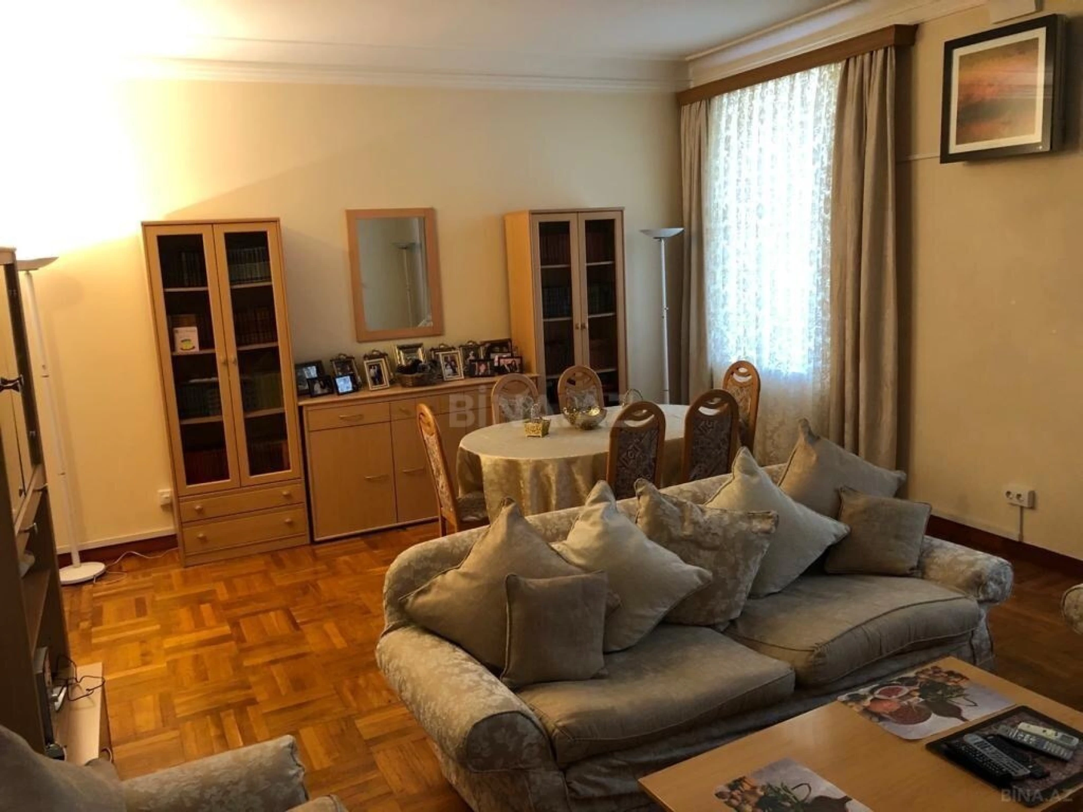 Satılır 4 otaqlı mənzil 112 m²