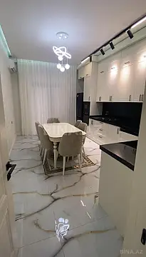 Kirayə verilir 2 otaqlı mənzil 85 m²