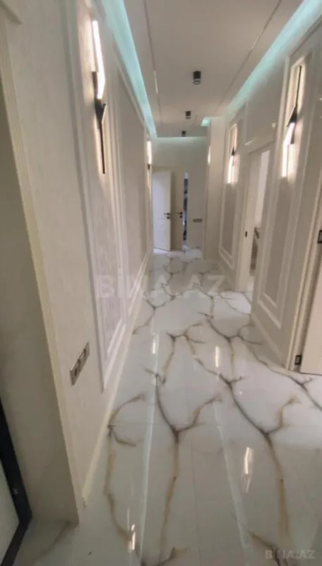 Kirayə verilir 2 otaqlı mənzil 85 m²