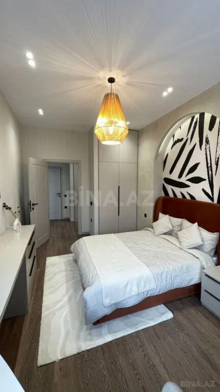 Satılır 2 otaqlı mənzil 61 m²