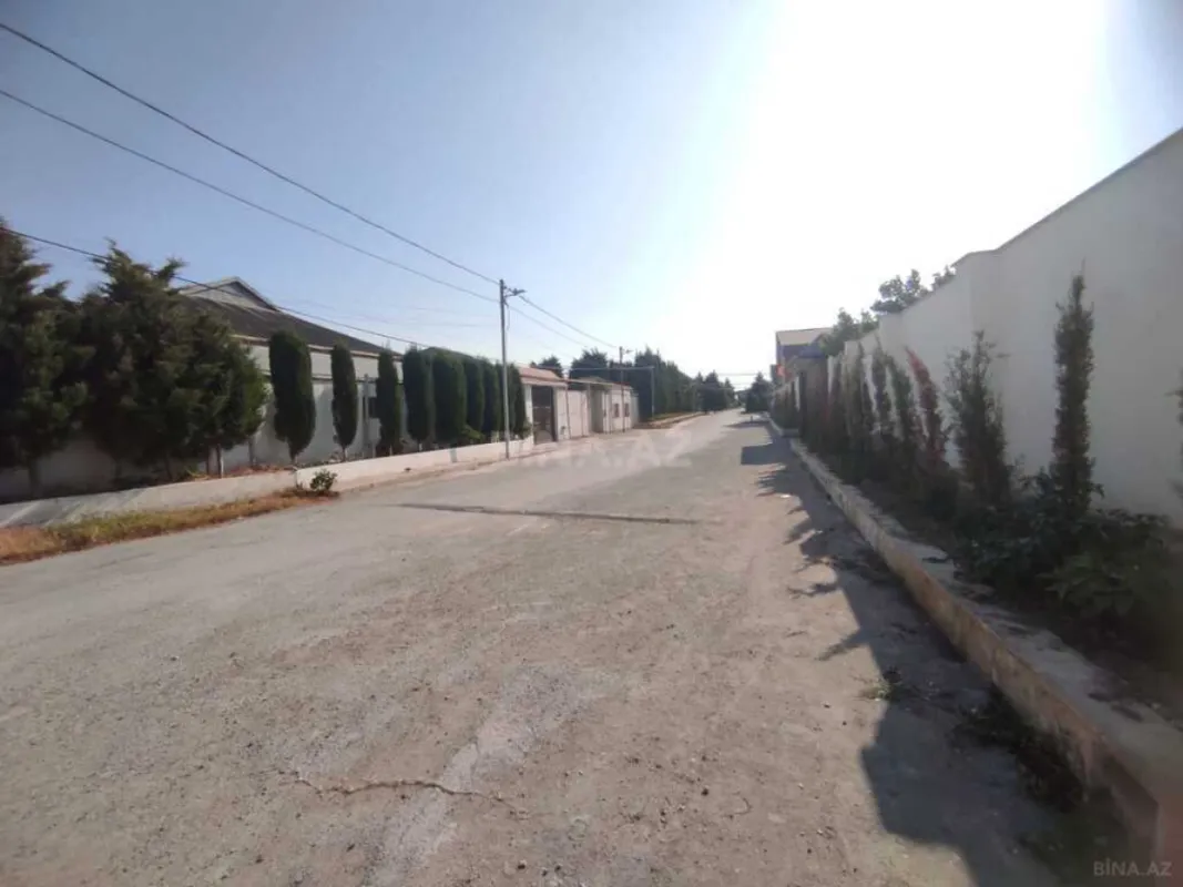 Satılır 6 otaqlı həyət evi 220 m²